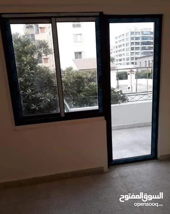 اعمال صيانه الالمنيوم - شبابيك -مناخل-وابواب اكورديون -سحاب -ستائر معدنيه ومقاطع خاصه ومسلتزماتها