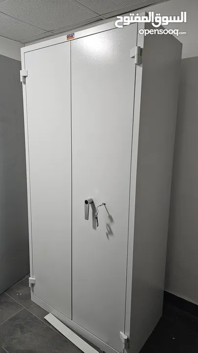 خزانة معدنية مقاومة للحريق fireproof cabinet valberg