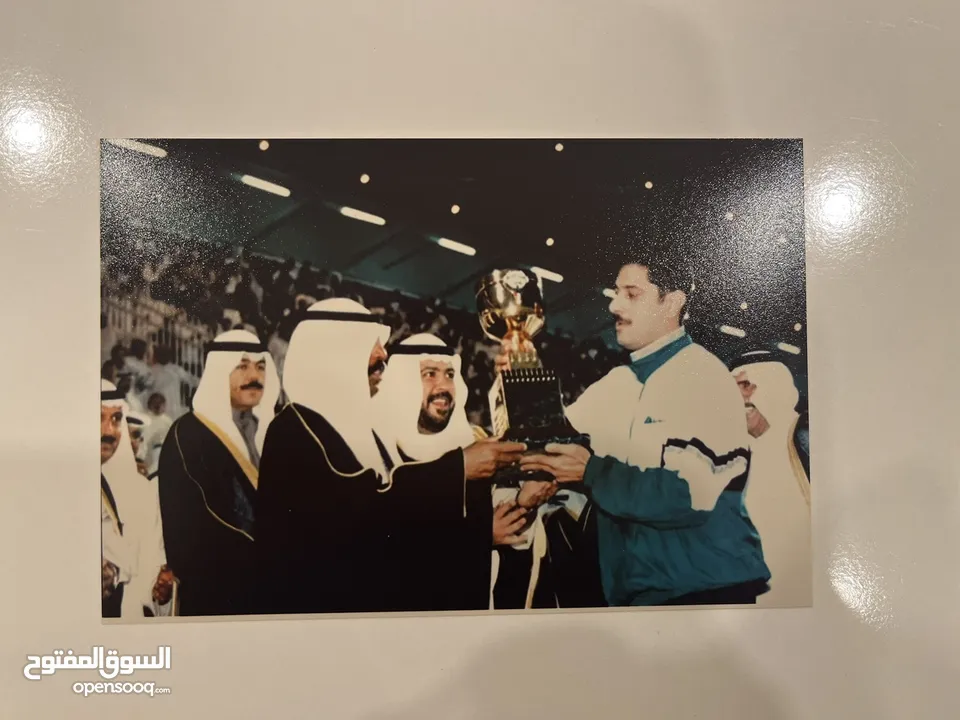 للبيع ميدالية مسكوكة النادي العربي الرياضي بمناسبة مرور 60 عام على تأسيسه