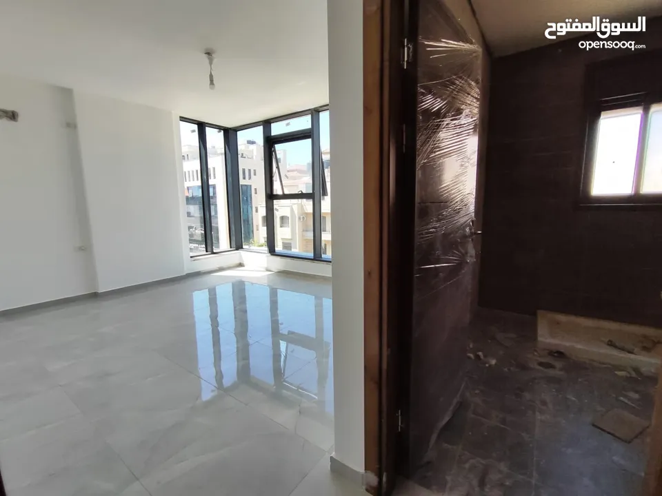 شقة جديدة غير مفروشة للإيجار – الماصيون  خلف بن أزحيمان