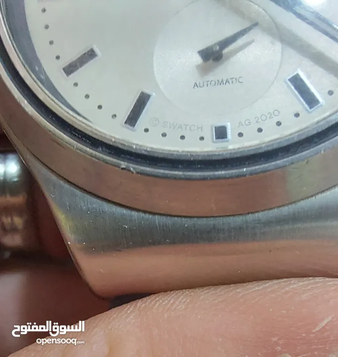 ساعه سواتش اصدار مميز باك شفاف كستك مطاط الساعه مستعمله بحاله جيده تعمل بحاله ممتازه