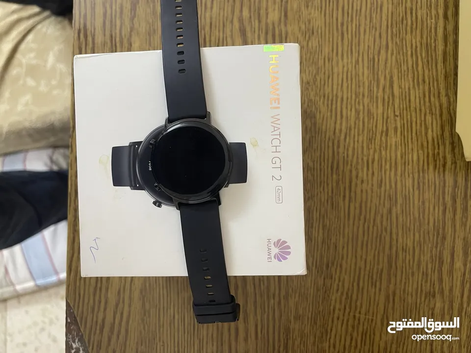 HUAWEl Watch GT 2 ساعه ذكيه مع شاحنها الاصلي (هواوي)مع لزقه حمايه عدد (2)