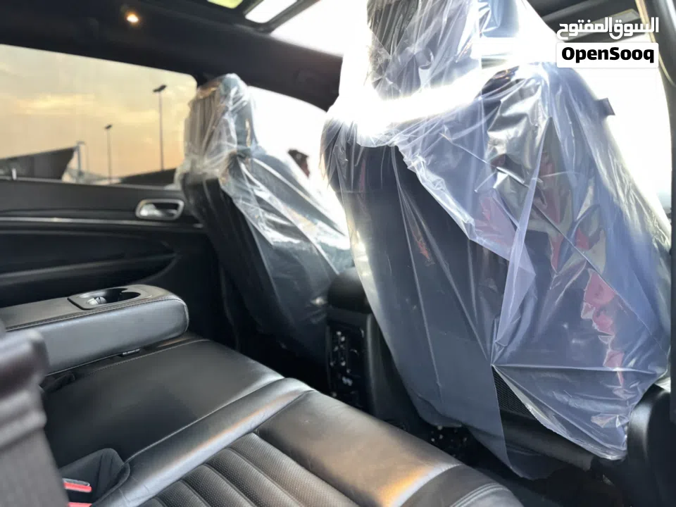 جيب غراند شيروكي 2020 كلين تايتل بحالة الوكالة التامة وسعر عرض ممتاز.