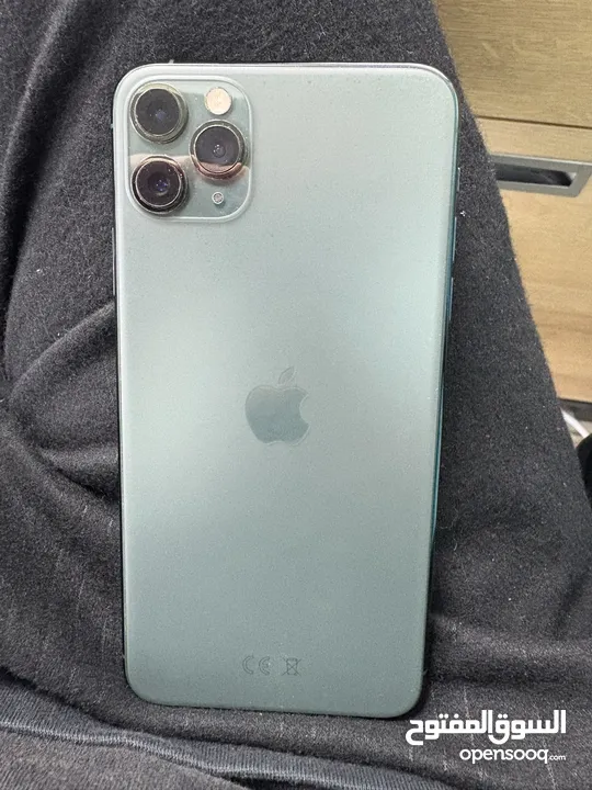 ايفون 11 برو ماكس   iPhone 11 pro  max- 64GB-good condition-no scratchs-almost new -screen still new