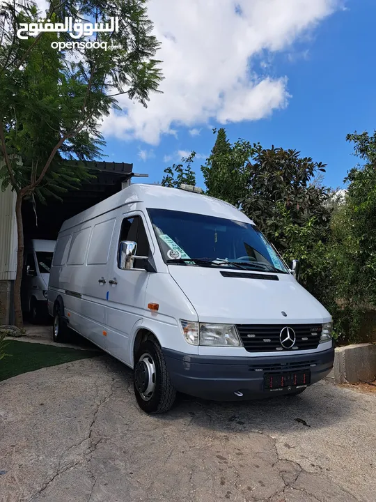 باص 412 موديل 2000 مطور جير بوكس بوضع الشركه