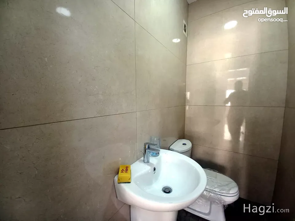 شقة غير مفروشة للإيجار 190م2 ( Property 12429 ) سنوي فقط