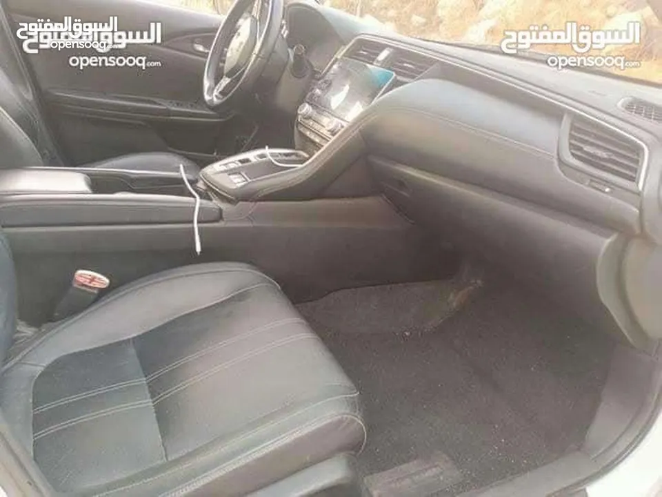 هوندا انسايت تورنج اعلى صنف 2019 فحص كامل 7جيد وترخيص جديد ليست بحاجه ل صيانه