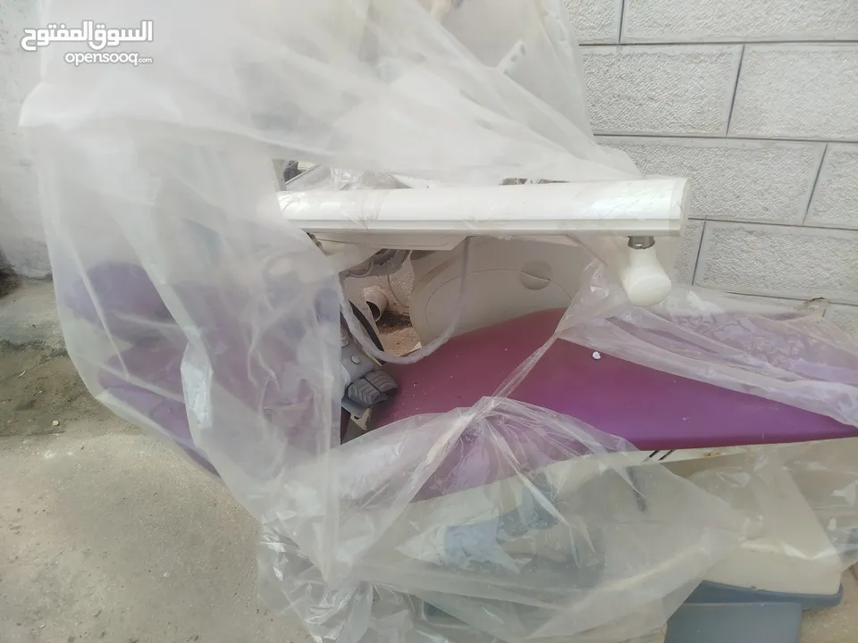 كرسي طبيب اسنان