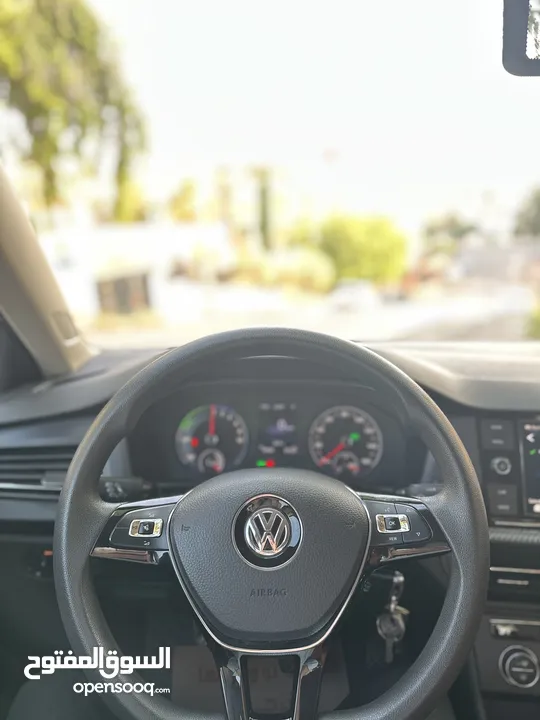Volkswagen E-Lavida 2019