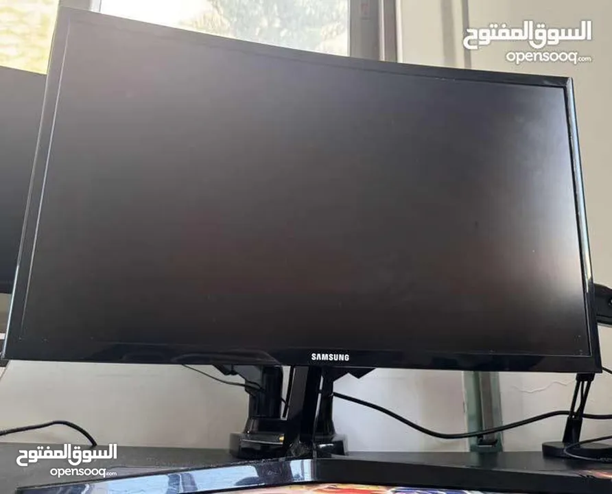 Samsung Gaming monitor 144hz Curved