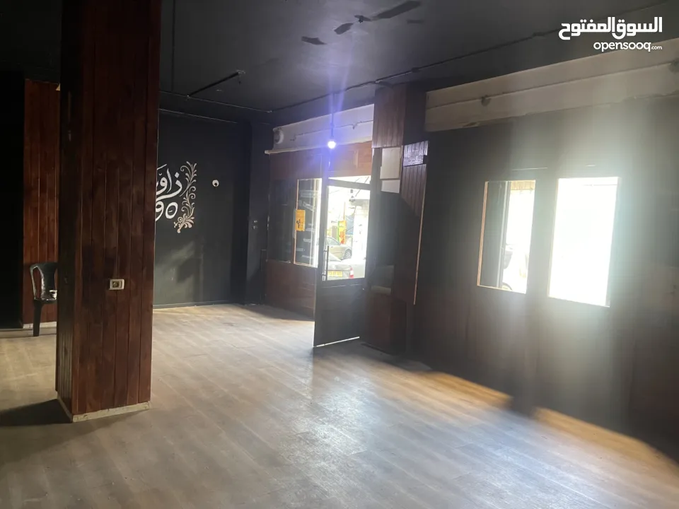 محلات للايجار مع المالك مباشرة عدد (2) في رام الله التحتا شارع الحسبة القديمة بجانب مخبز خلف، مساحة