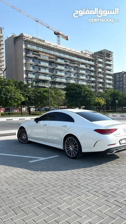 Mercedes CLS 350 - AMG - GCC - Under warranty