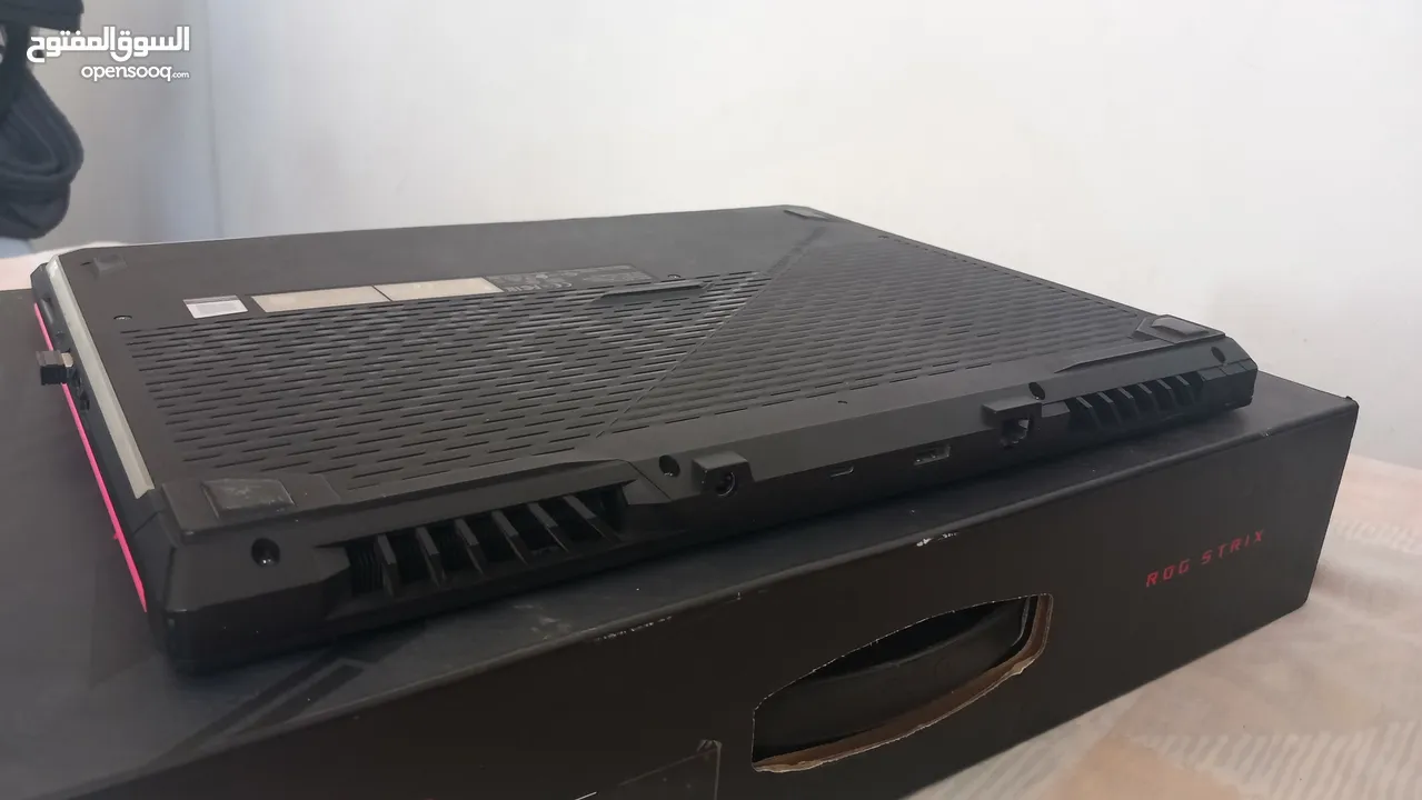 لابتوب الألعاب ASUS ROG Strix G15 G512LI (بحالة ممتازة)