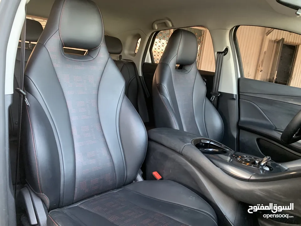 BYD E2 2022 بي واي ديه 2022 صنف لوكشري فل الفل بحاله الوكاله