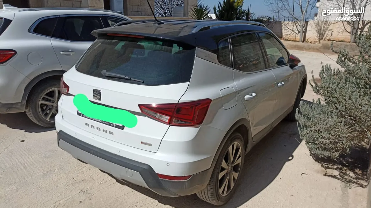 سيات ارونا اكسيلانس موديل 2020 بترخص 2019، مش ماااااشية الا 50 الف كيلو
