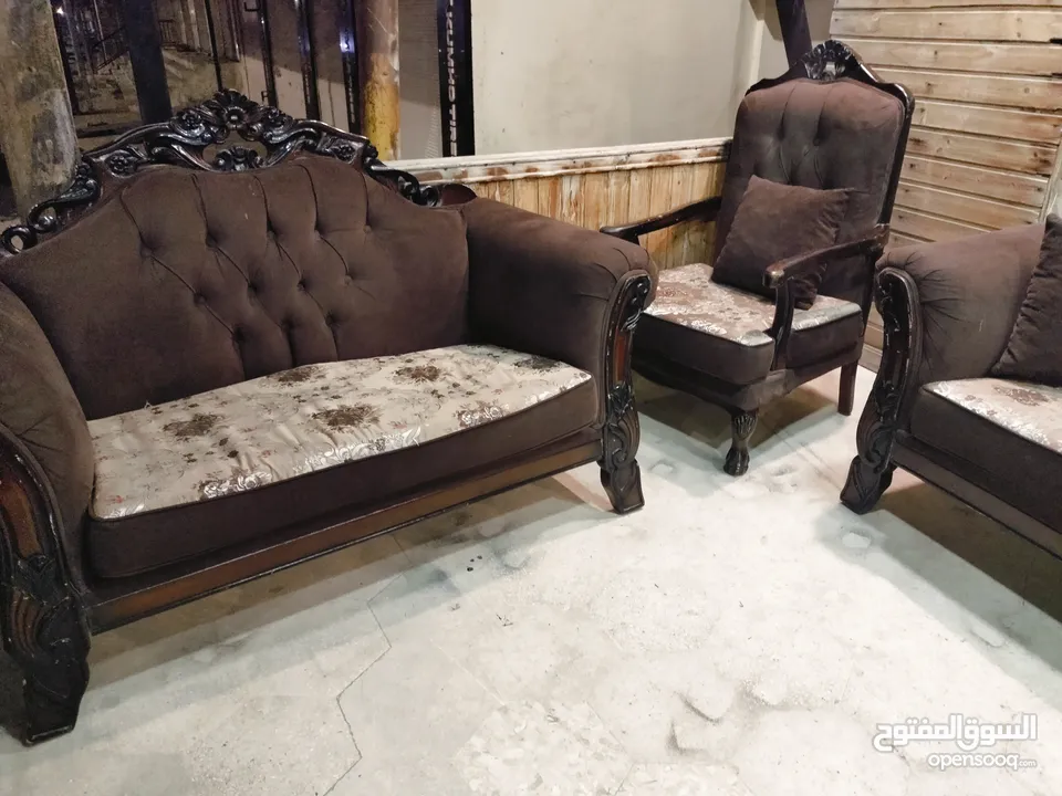 طقم كنب زان 11 مقعد للبيع بسعر مناسب جدا