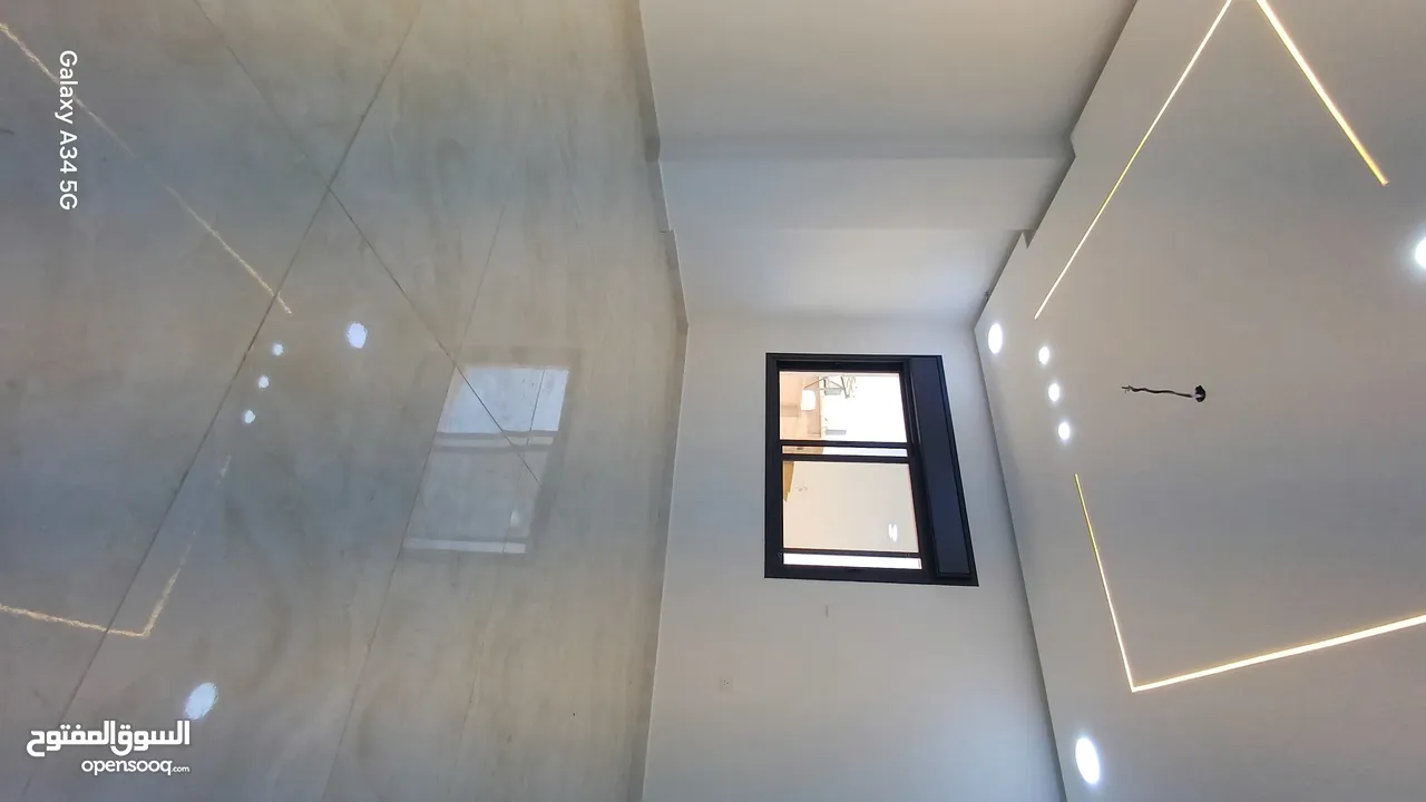 شقة فاخرة للبيع التامنة ط2هندسي 155م + تراس ومصعد