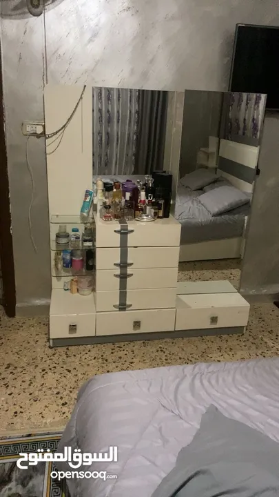 غرفة نوم نفرين