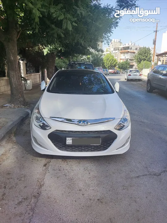 Hyundai Sonata Hybrid 2012 full option Limited Edition