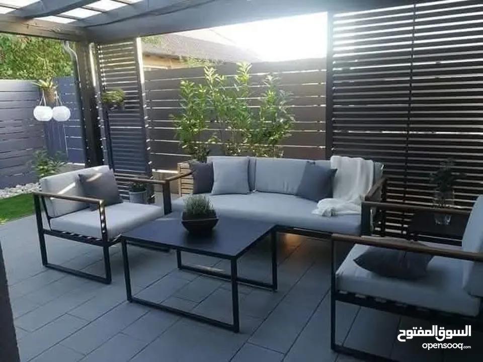 طقم حديد شيك جدا للحدائق و الأماكن الخارجية