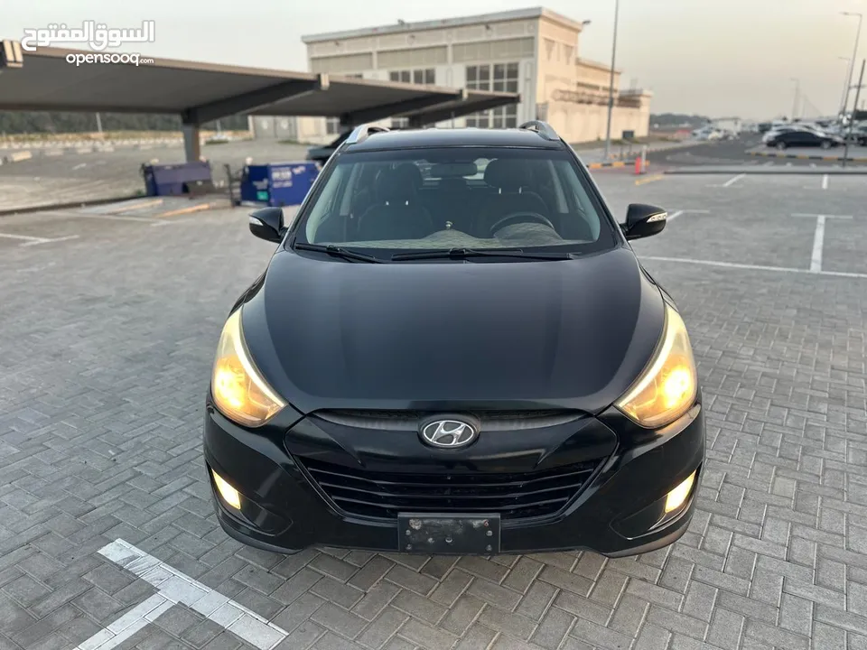 hyundai tucson 2015 gcc 2000 cc