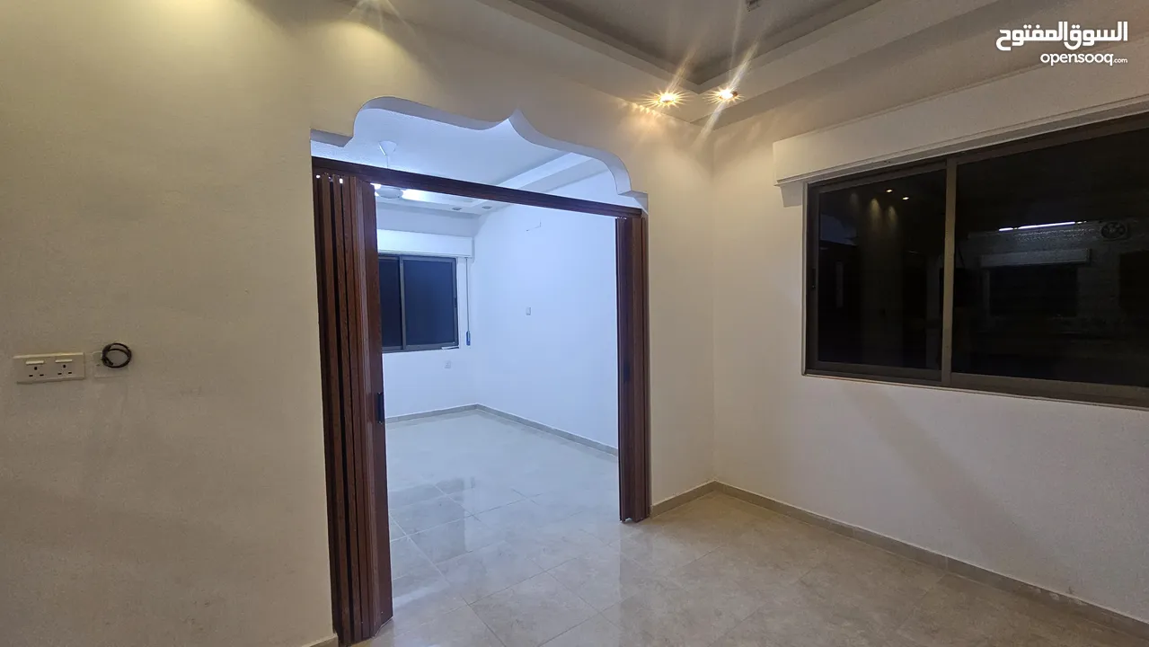 طابق كامل للإيجار