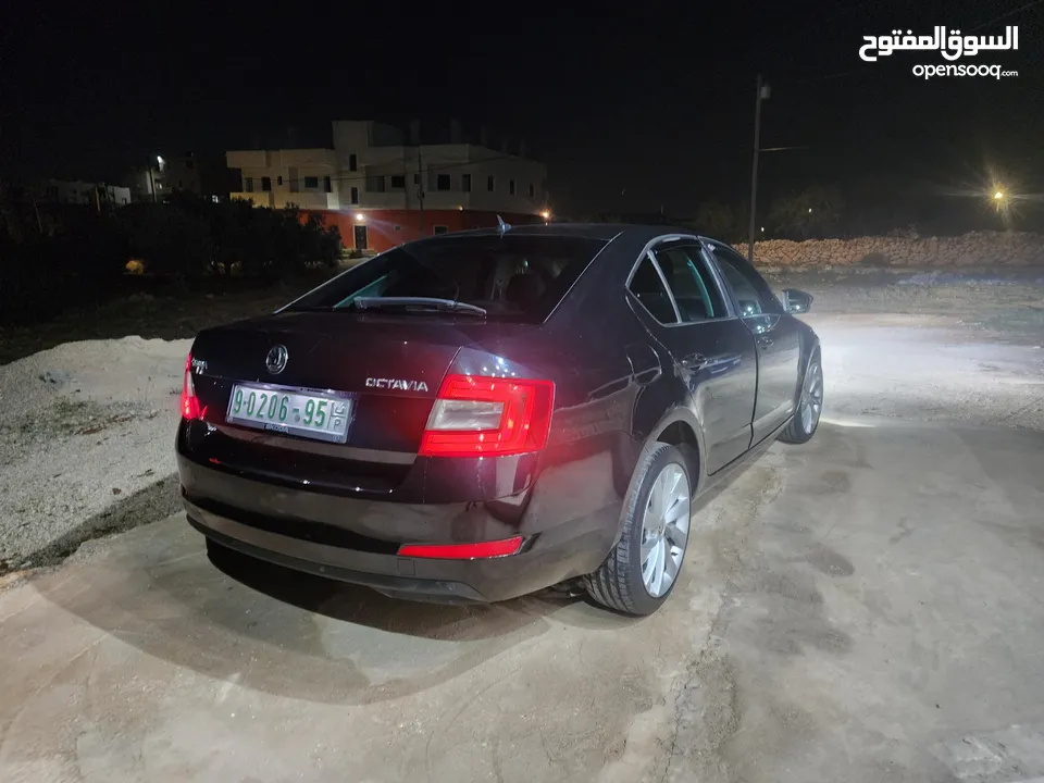 سكودا اوكتافيا 2013