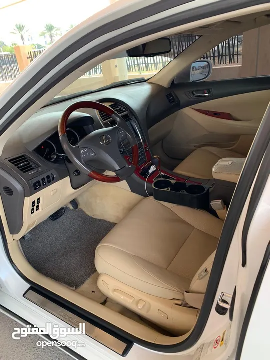 Lexus ES 350  Model = 2008 GCC Mileage = 260000 Demand = 22,000 AED