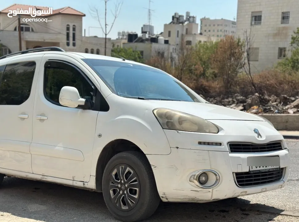 بيجو بارتنر 2015 بحالة الشركة 4+1