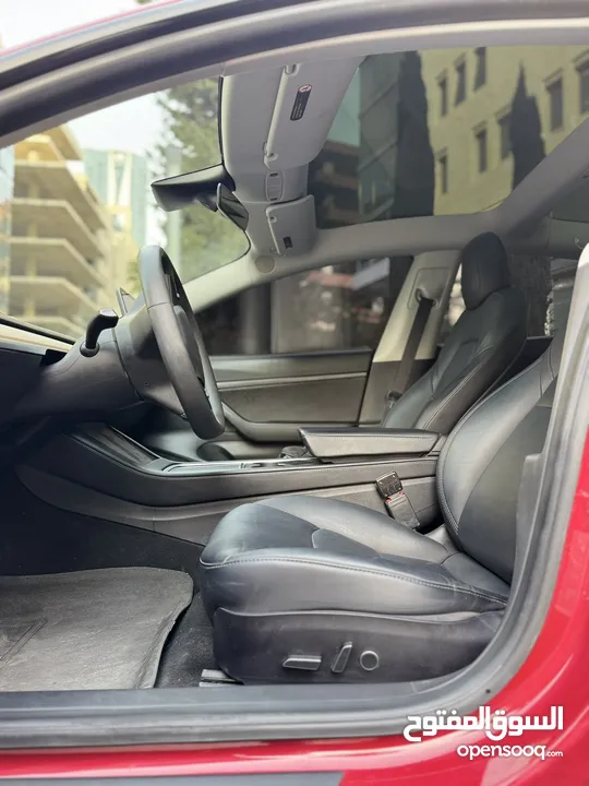 Model 3 / standard plus 2021 Autoscore B+      بحالة الوكالة (%84) اعلى سكور فحص كامل / عداد قليل