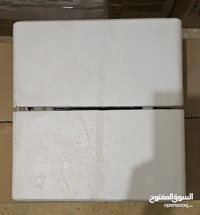 إنارة طاقة شمسية مزدوجة تعمل بالحركة