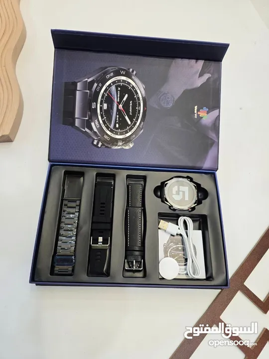 استمتع بالأناقة والتكنولوجيا مع ساعة HW5 Ultimate! لا تكتفي بساعة عادية، اقتني ساعة ذكية انيقه.