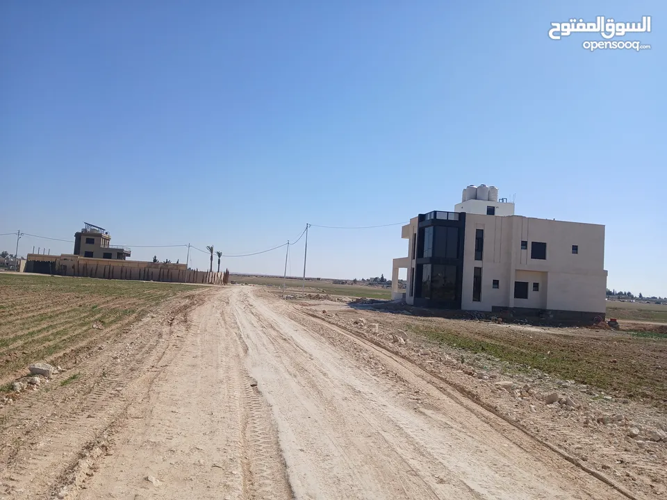 أرض قرب شارع المطار الجيزة حوض الحجرة من المالك