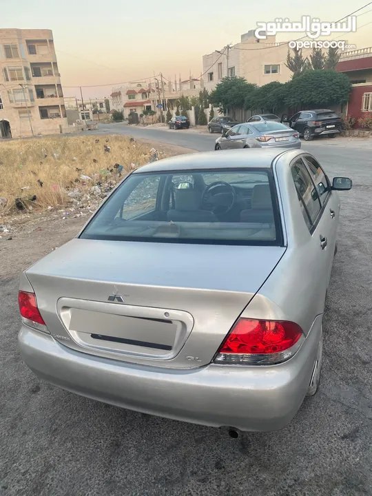 لانسر 2005