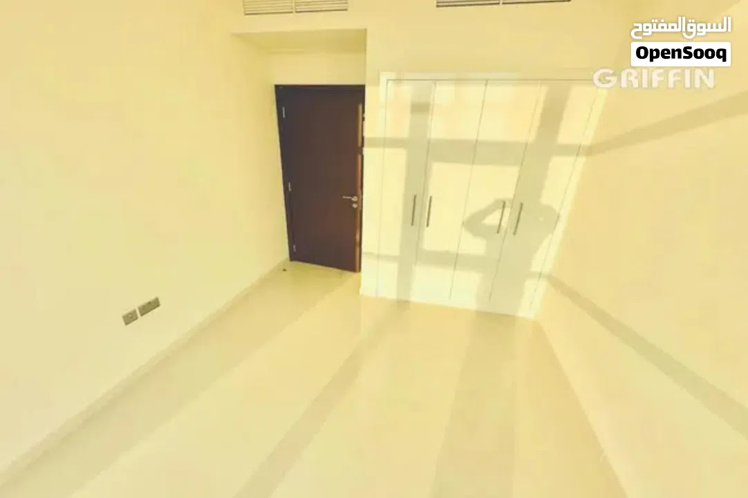 الاكثر طلبا شقه 3 غرف بمساحه واسعه وسعر لقطه غير قابل للمنافسه بادر بالحجز ومعرفه التفاصيل