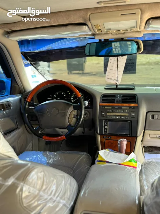 لكزس LS400 البيع