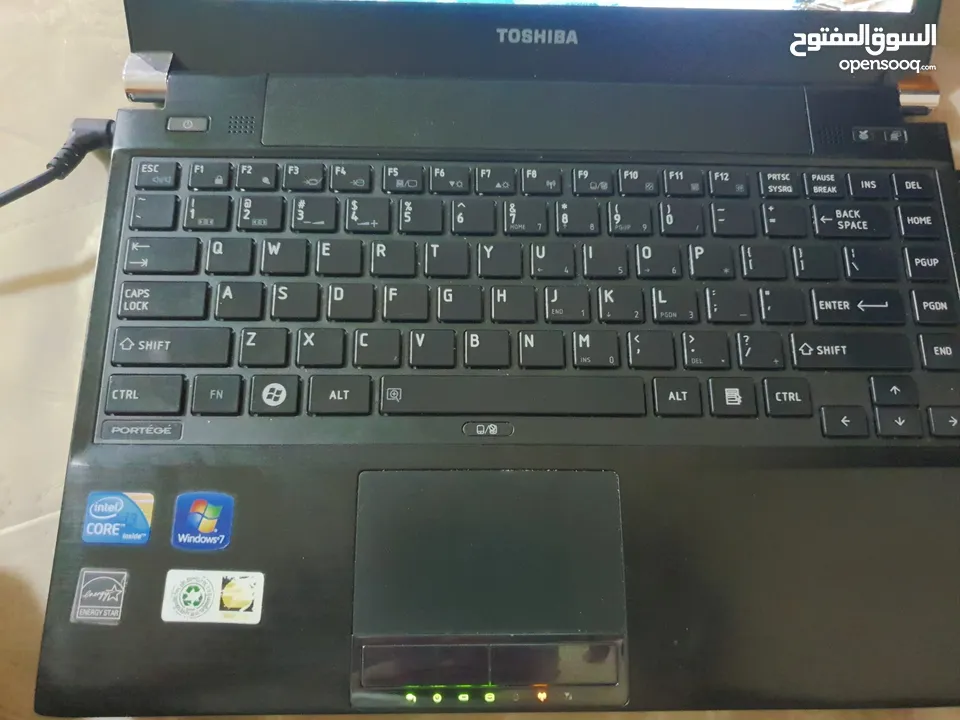 Toshiba laptop Windows 10 ram 4 GB ROM 500gb camera okay 13 megapixel battery health 80%