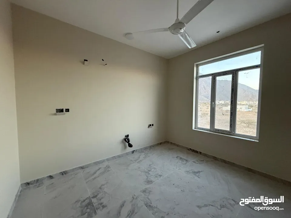 فيلا للايجار في سمائل - حي العافية - Villa for rent in Smaiyel Al Afia