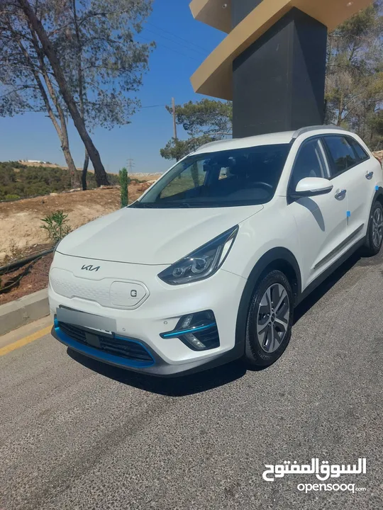 2022  كهرباKia niro
