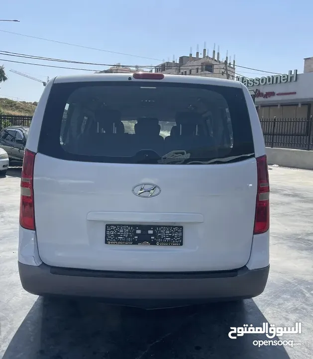 باص هونداي H1