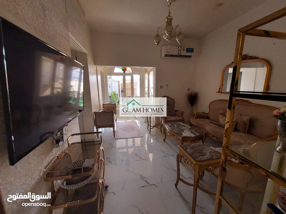 Stunning 5 BR villa for sale in Al Khuwair Ref: 754R