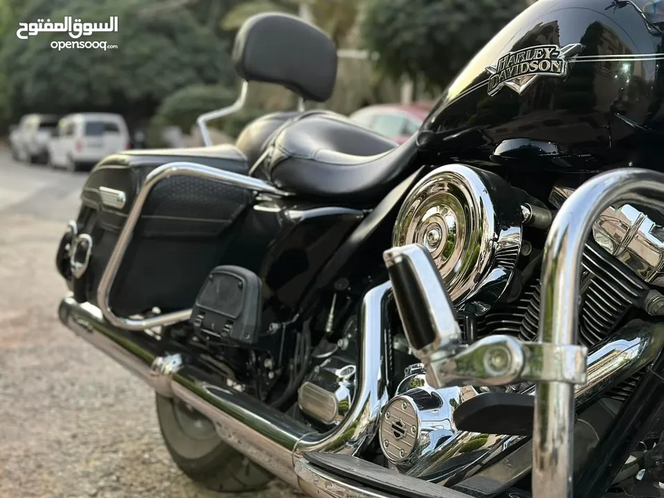 Harley Davidson road king classic