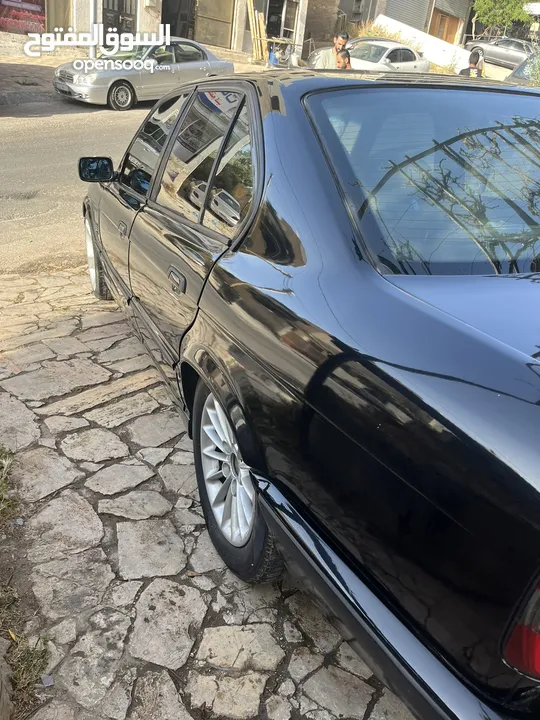 BMW 520 للبيع كاش فقط