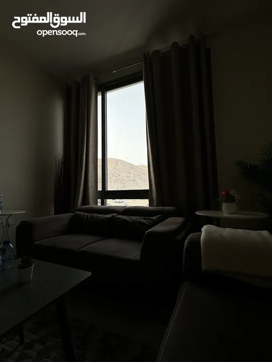 شقة مميزة مقابل رمال بوشر للإيجار اليومي  Apartment opposite of Bouwshar sand for daily rent