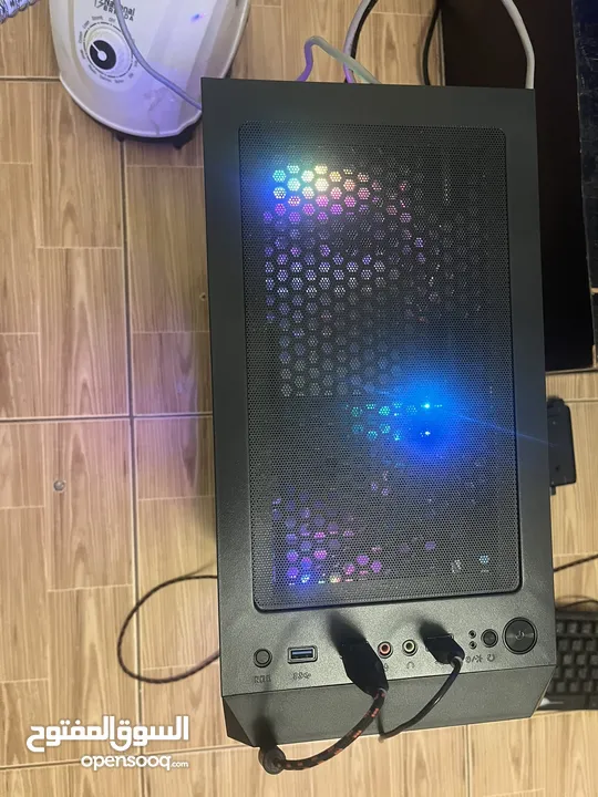 PC Gaming AMD 5700x
