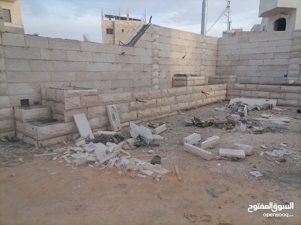 مقاول بناء عظم شغل و تسليم هندسي على المخطط و  تشطيب وصيانه البناء و اعمال الهدد مشاريع جميع مساحات
