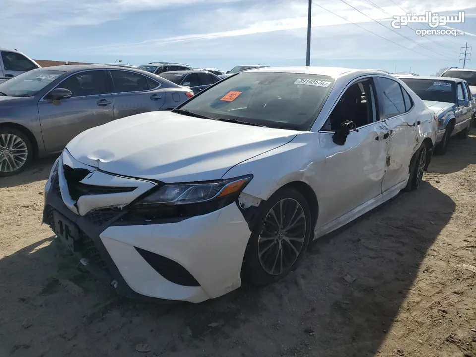 TOYOTA CAMRY 2019 SE