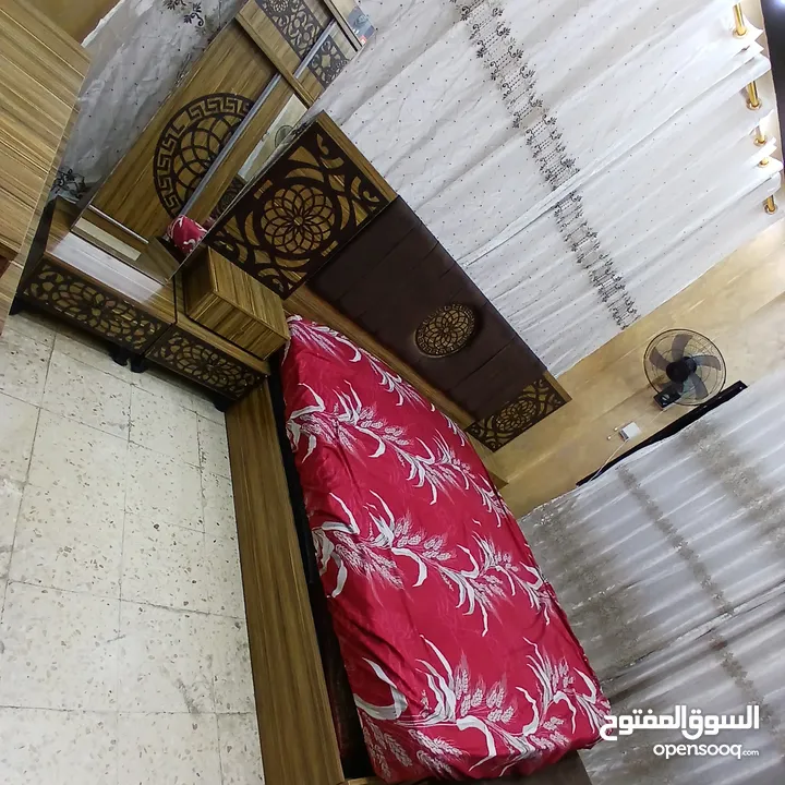 غرفه نوم مستعمله بحاله جيده تواصل على الواتس اب