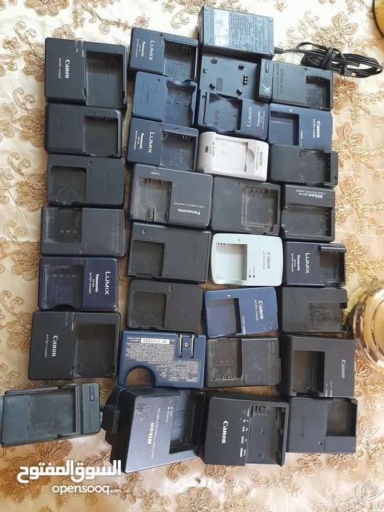 شواحن بطارية كاميرات انواع مختلفه