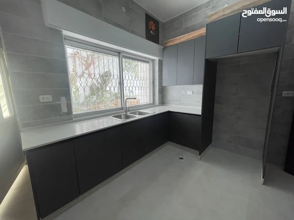 Villa for Sale in Shmesani ( Property 39162 )-174787537